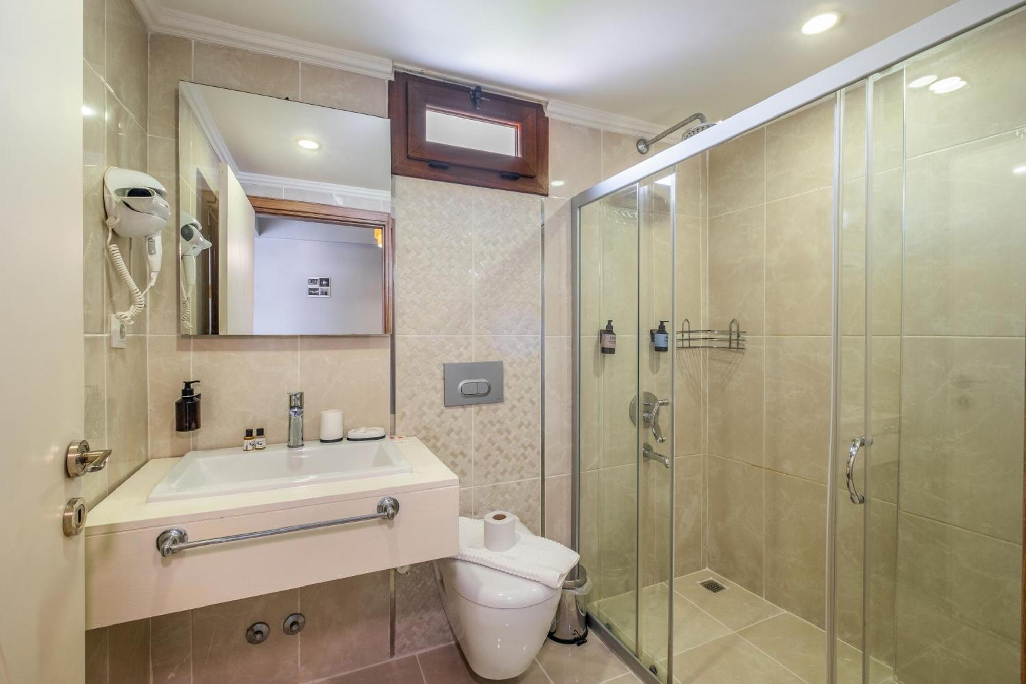 Himm Hotel Каш Екстер'єр фото